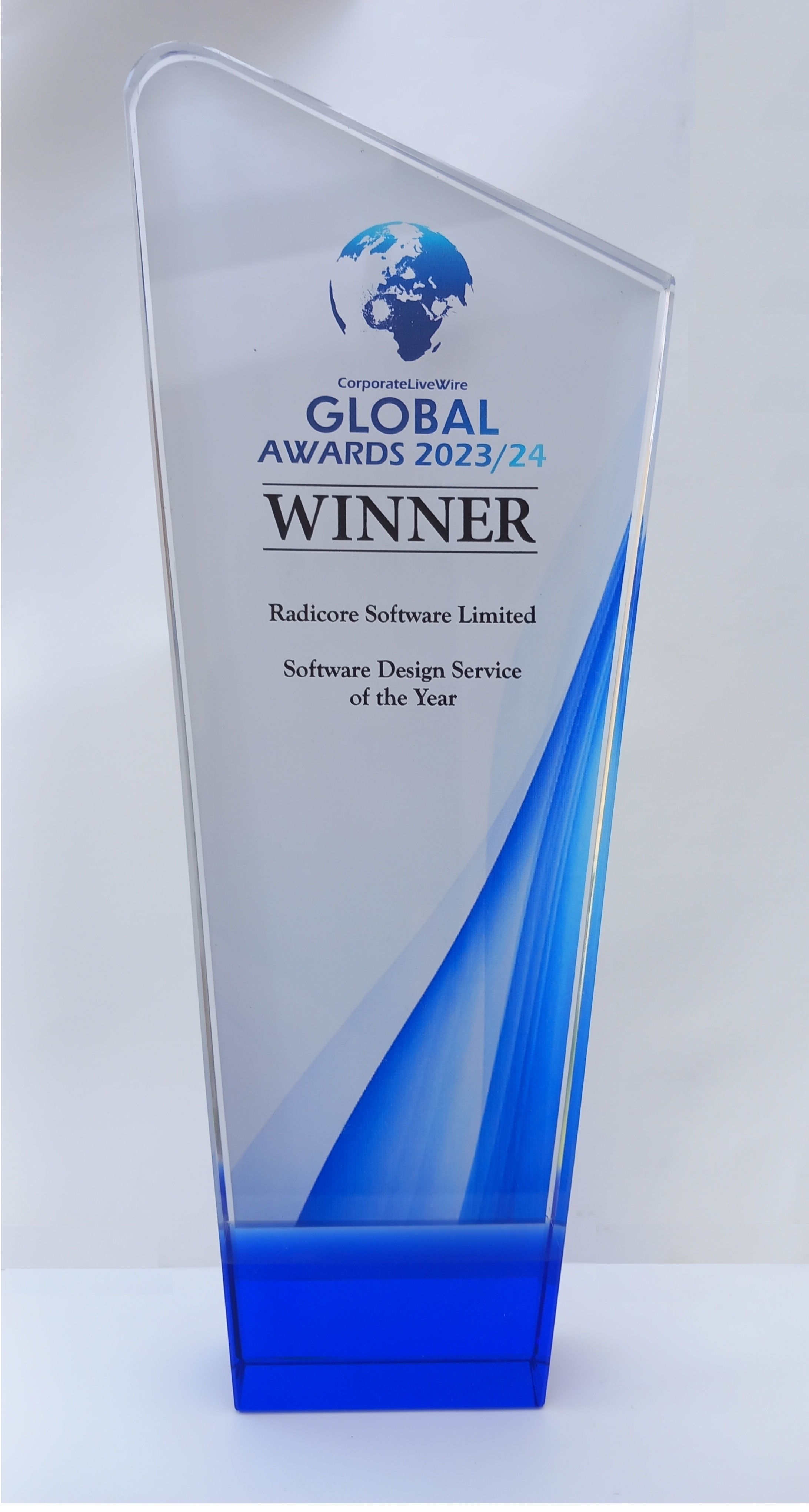 global-awards-winner-2023-24-trophy (535K)